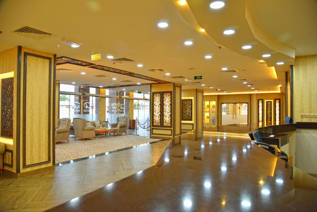 Muscat Plaza Hotel Екстериор снимка